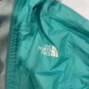 The North Face Aqua Windbreaker
